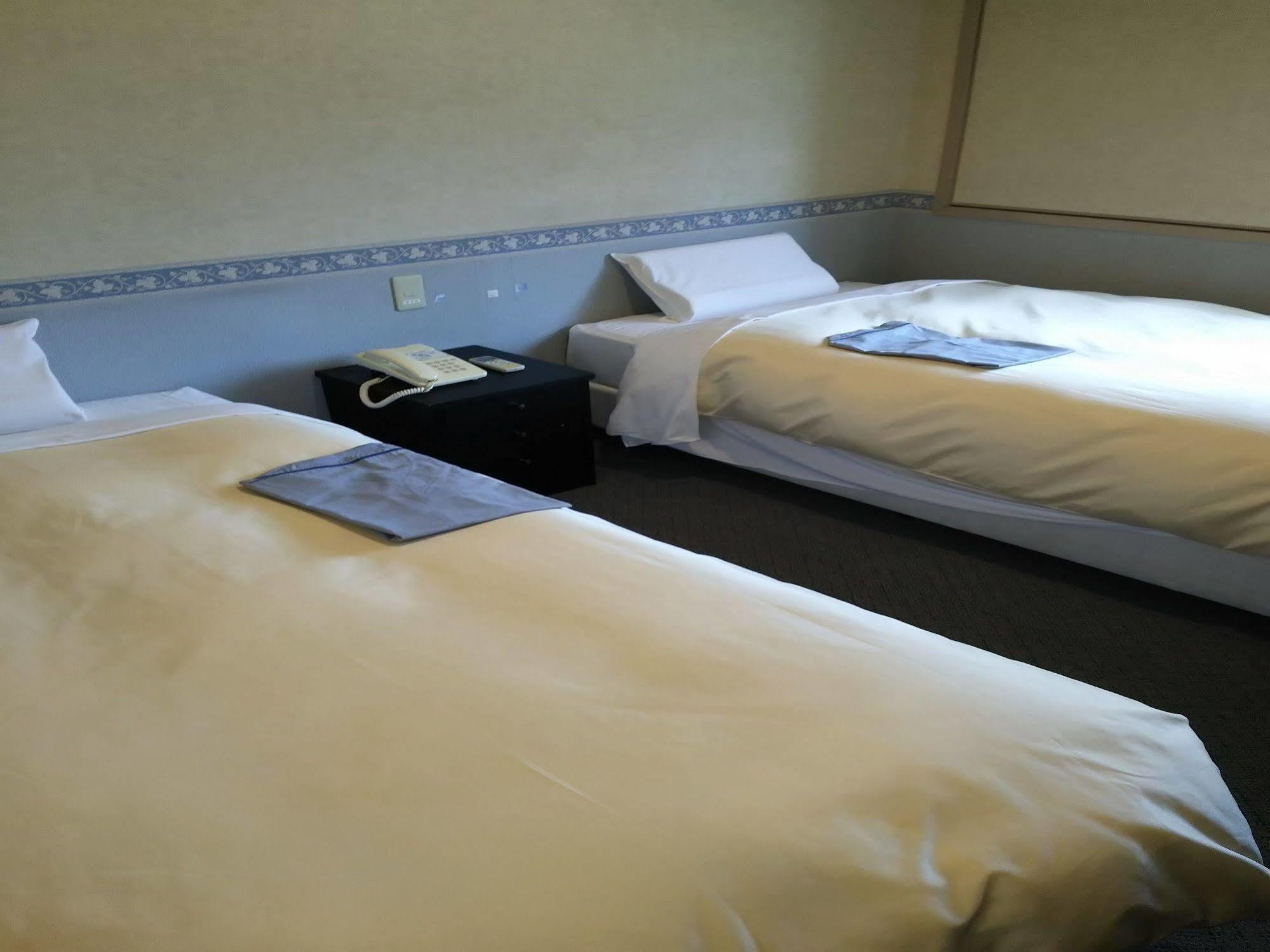 Hotel Hyper Hills Hirosaki Exterior photo